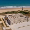 Explorando restaurantes de mariscos cerca de las playas de El Palmar